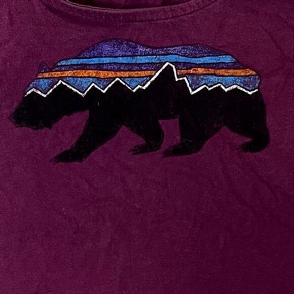 Patagonia Women's Purple and Black Shirt Racerback Fitz Roy Bear Logo - Picture 3 of 5